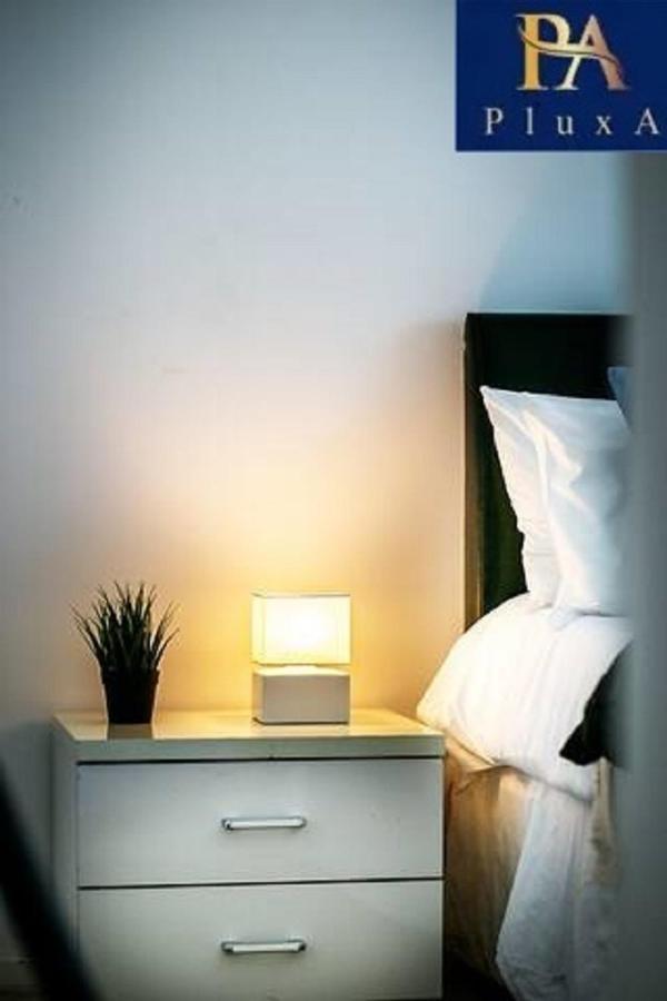 Pluxa Azure Cubic - Azure Cityview, Corporate Stays Welcome برمنغهام المظهر الخارجي الصورة